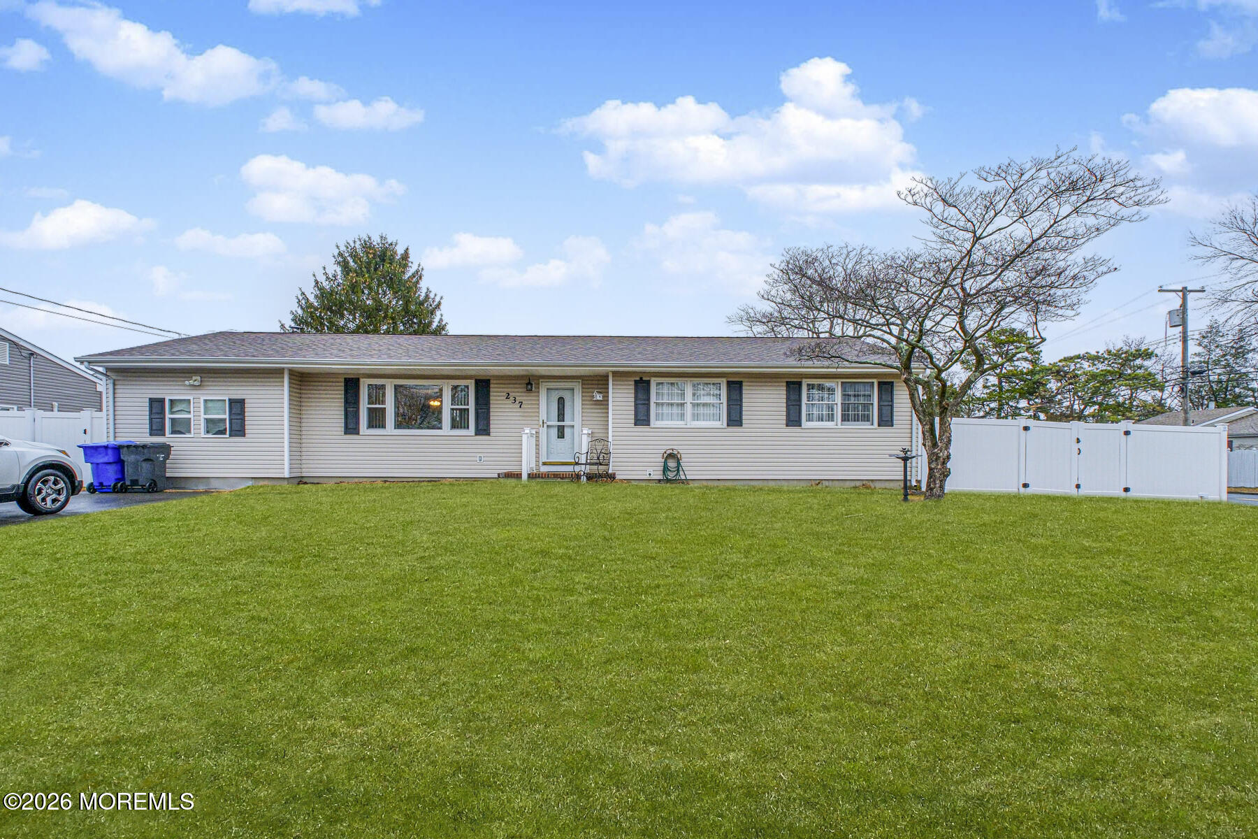 237 Pine Tree Drive Image 2