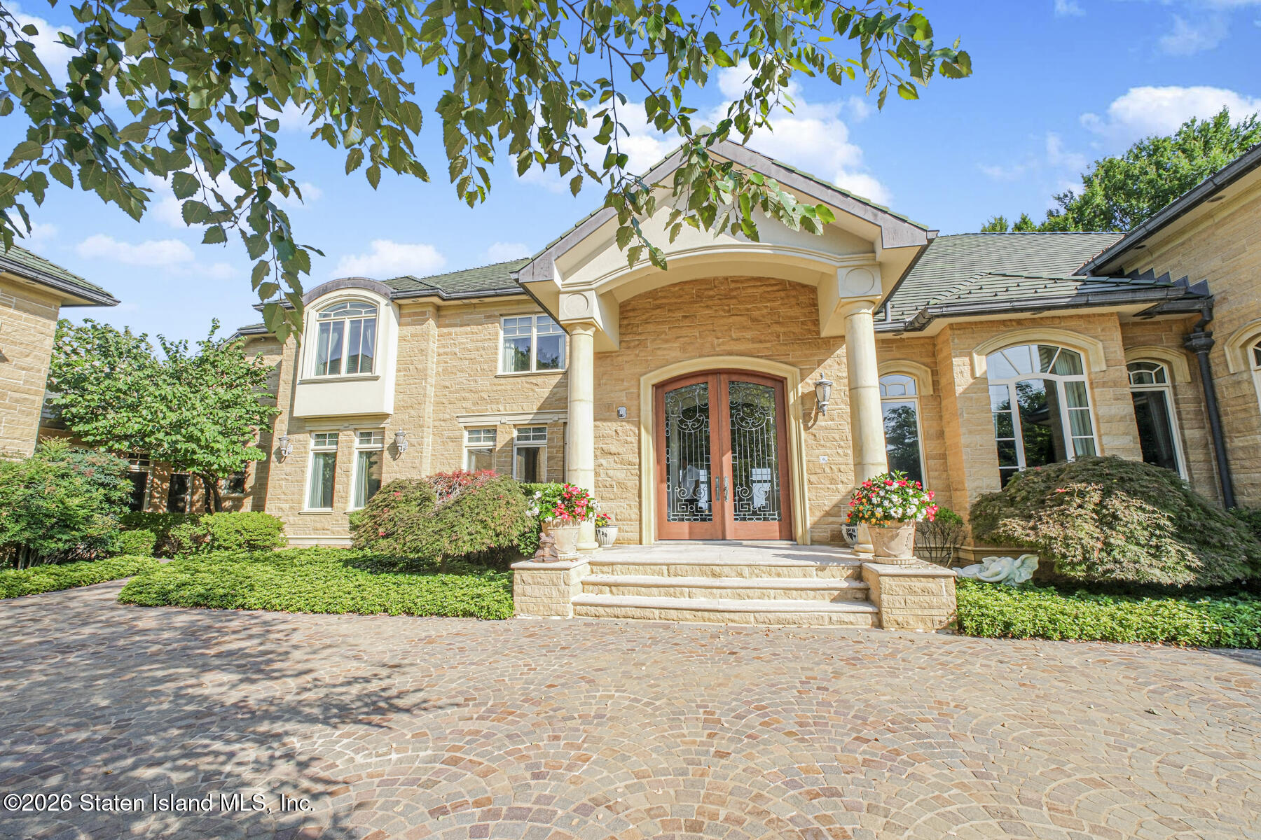 50 Wakefield Road Image 3