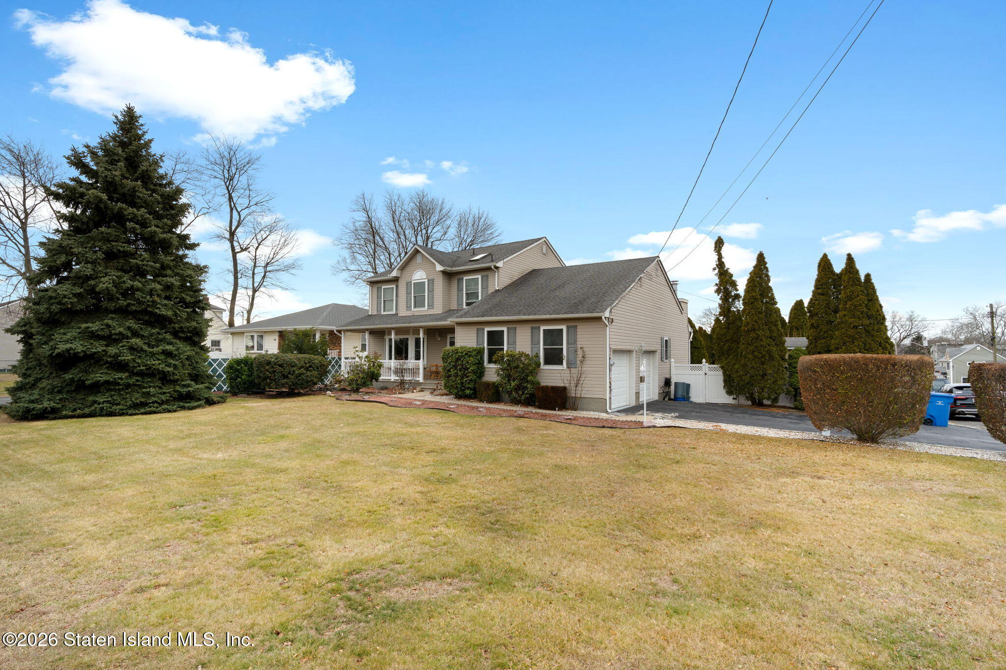 368 S Pine Avenue Image 3