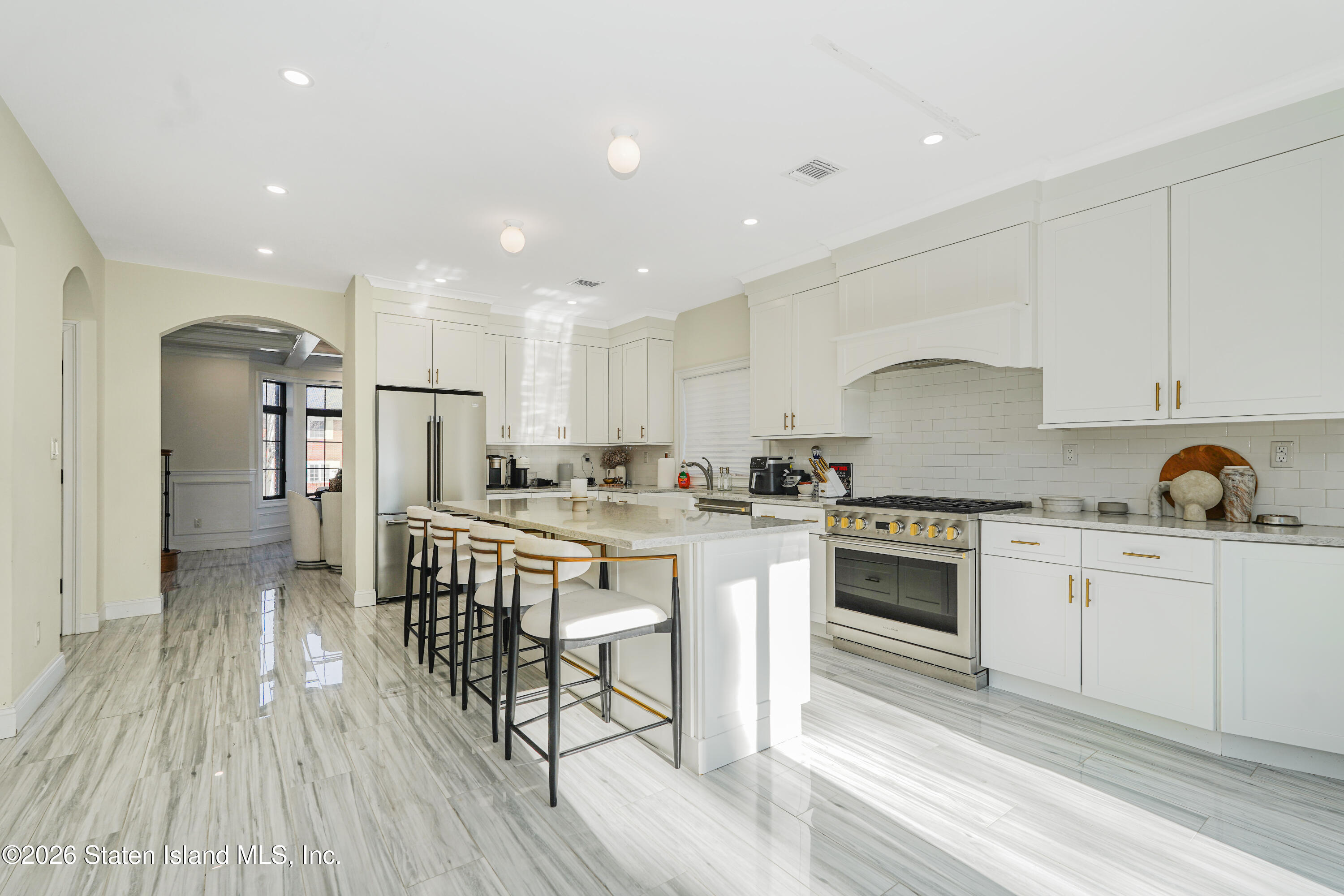 946 Edgegrove Avenue, Staten Island, NY, 10309 image 23
