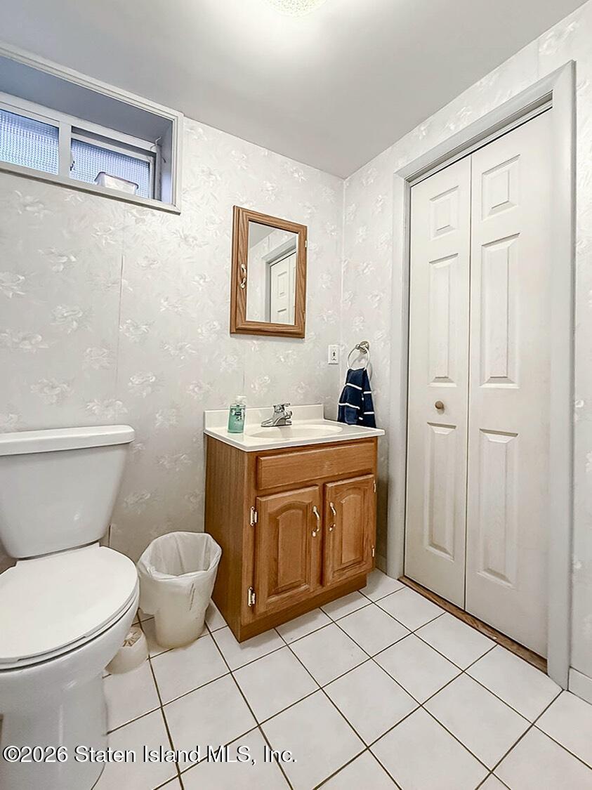 282 Boscombe Avenue, Staten Island, NY, 10309 image 25