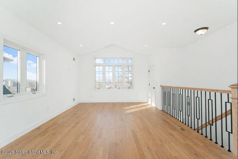909 Rathbun Avenue, Staten Island, NY, 10309 image 21
