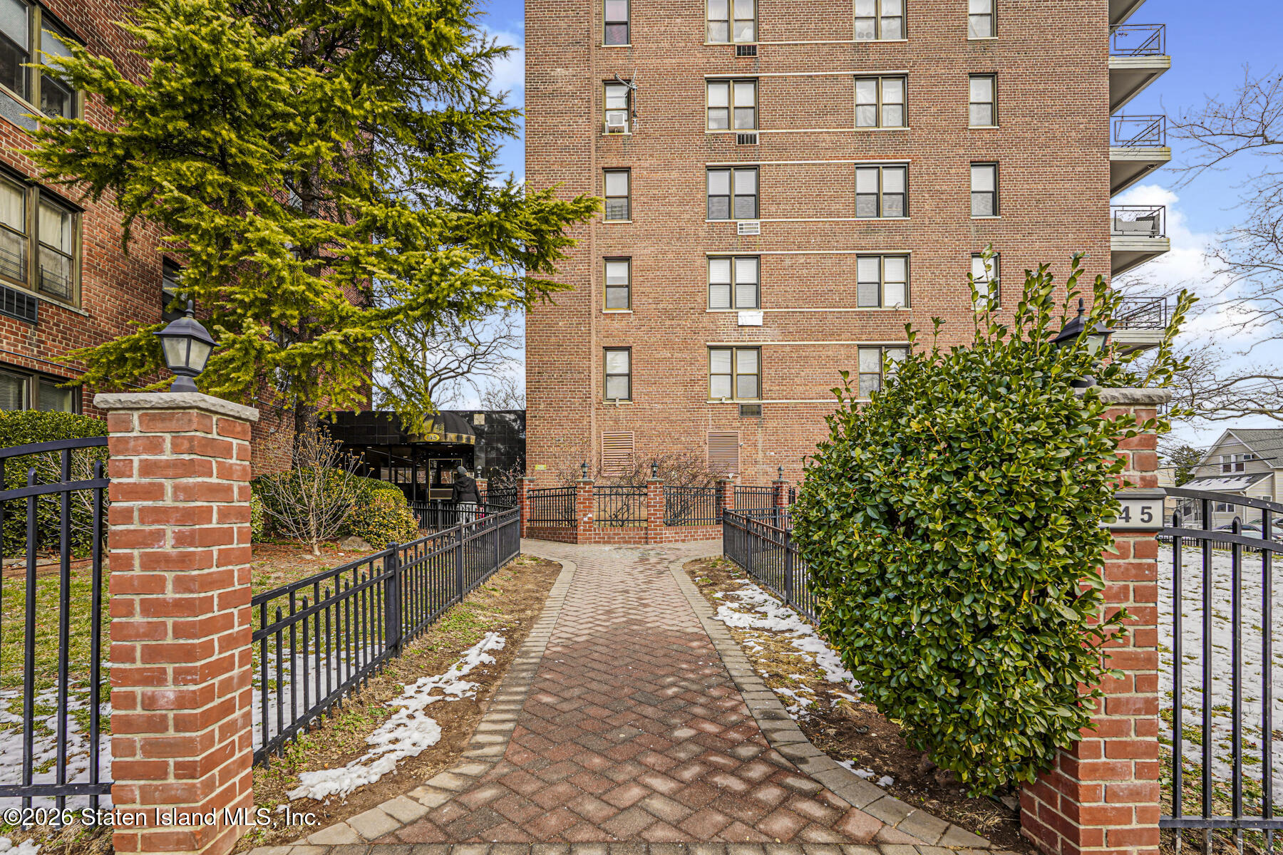 145 Lincoln Avenue 7w Image 2
