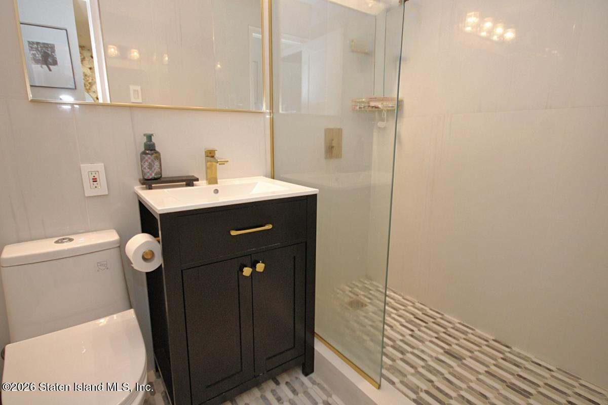 1000 Clove Road 2p, Staten Island, NY, 10301 image 9