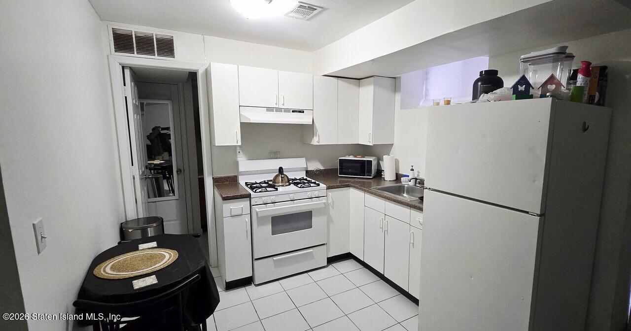 16 Montgomery Avenue, Staten Island, NY, 10301 image 15
