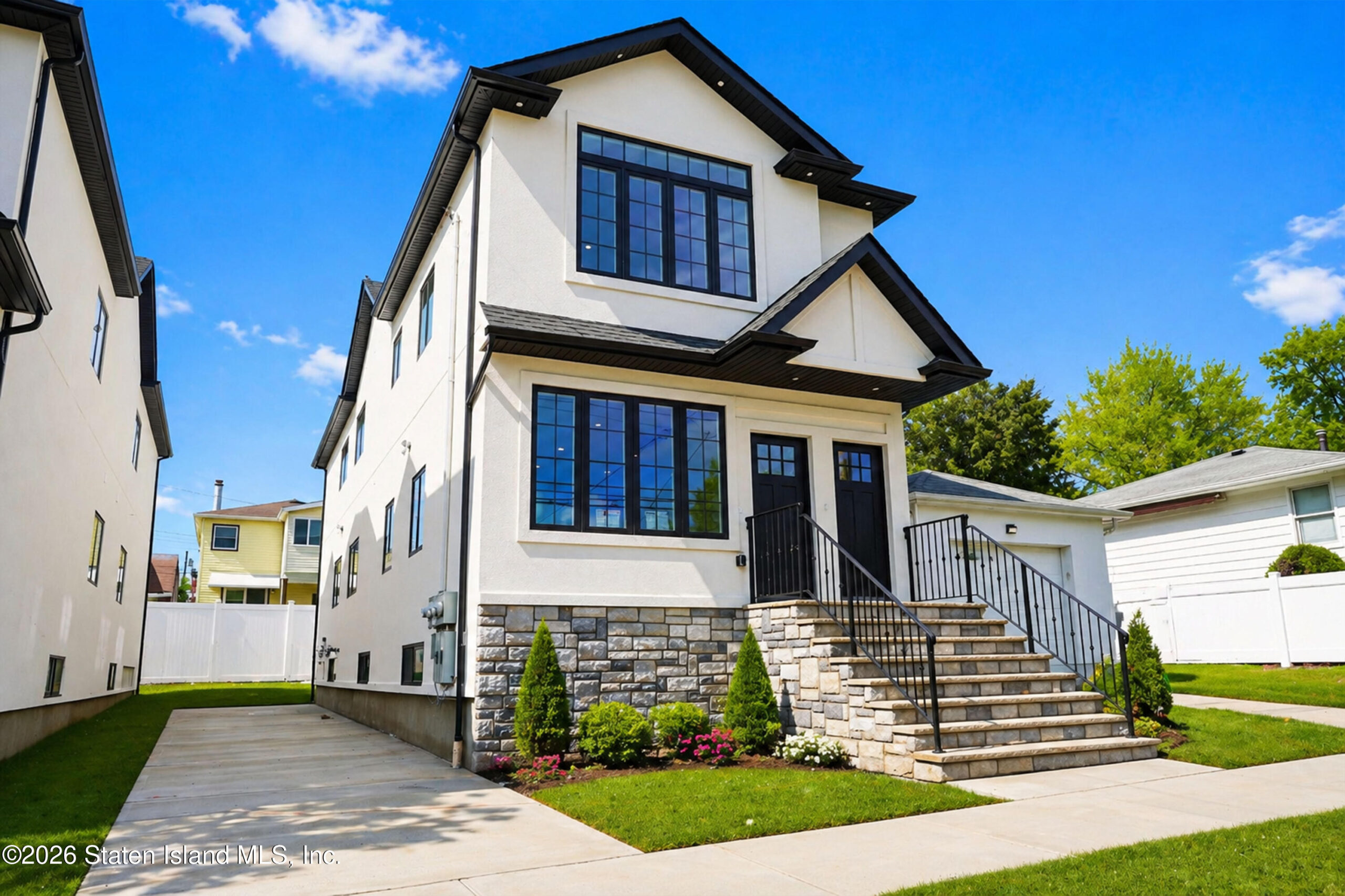 907 Rathbun Avenue Image 3
