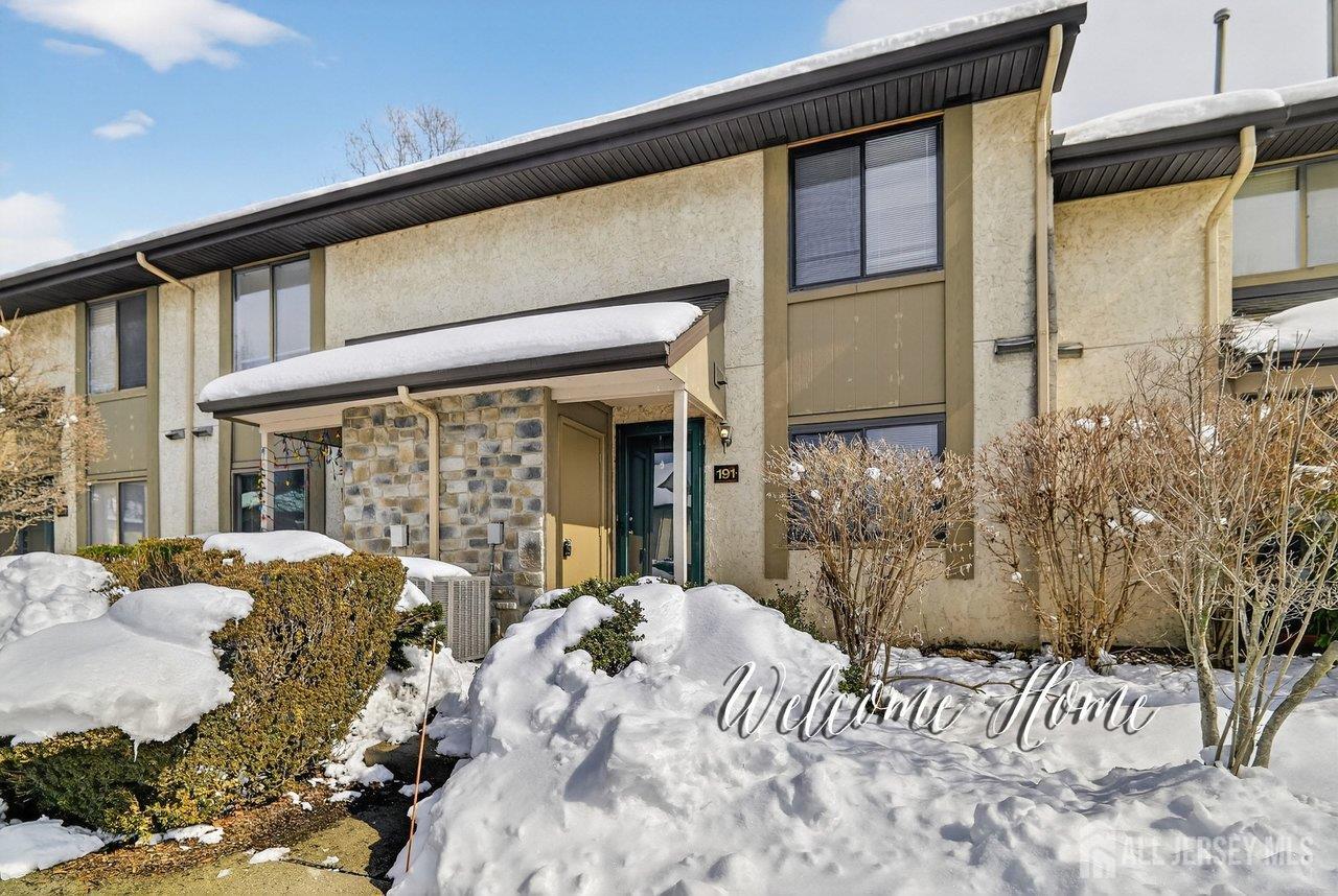 191 Hampshire Drive Image 1