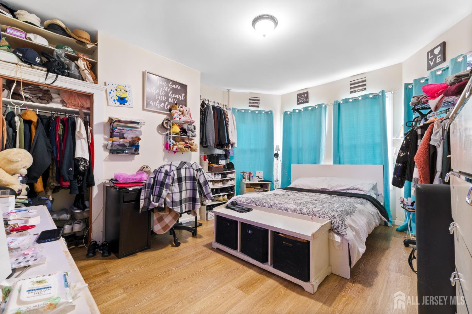183 Walnut Street, Paterson, NJ, 07522 image 25
