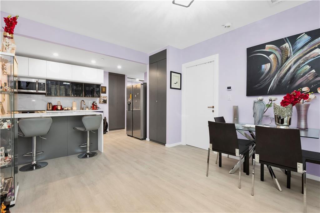 15 West End Avenue 3F Image 1