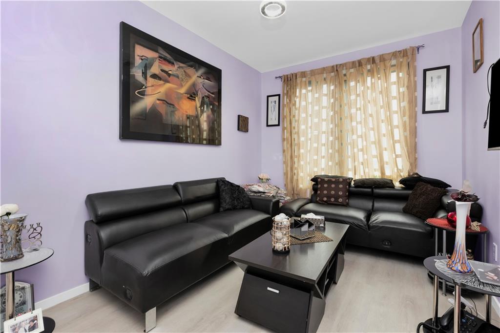 15 West End Avenue 3F Image 4