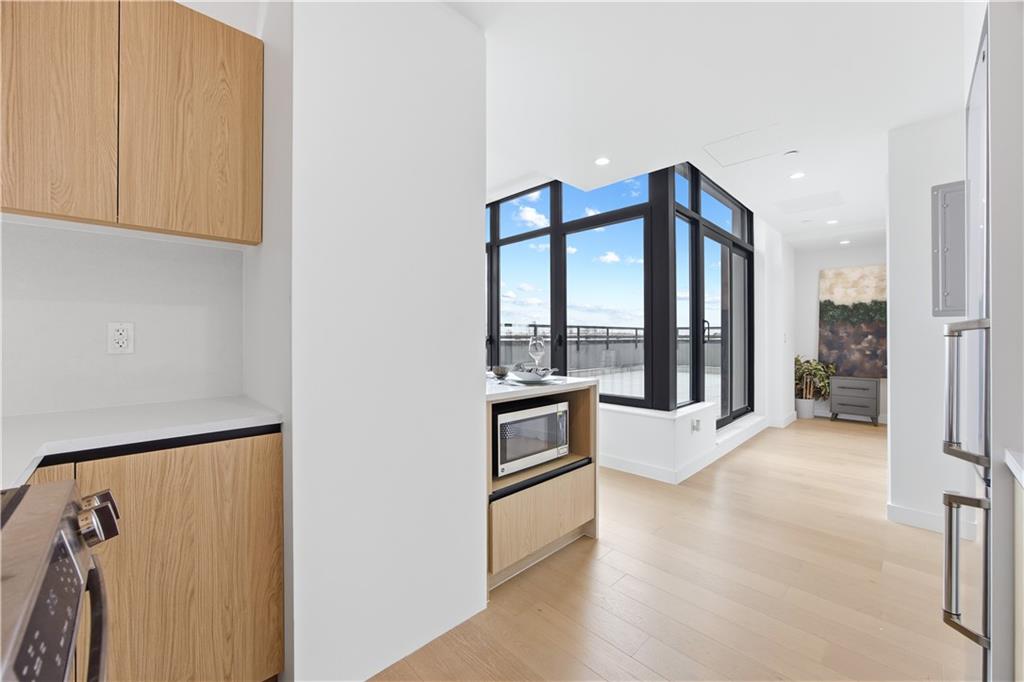 1807 66th Street 7A Image 5