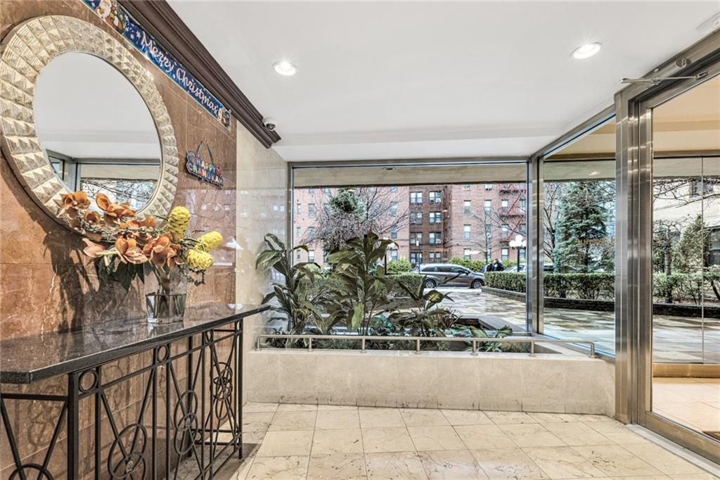 2 West End Avenue 5N, Brooklyn, New York, 11235 image 15