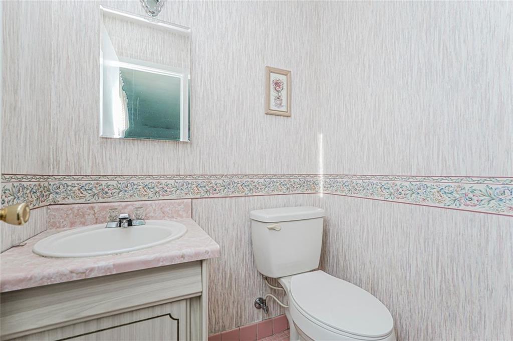 953 Forest Hill Road, Staten  Island, New York, 10314 image 16