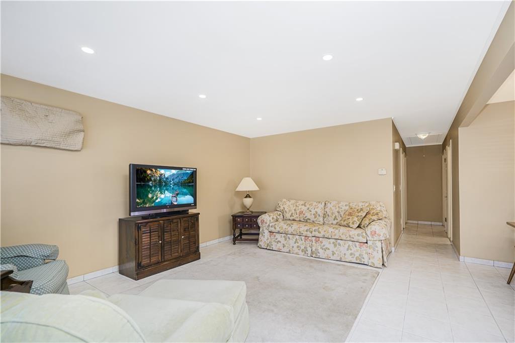 414 Lyndale Avenue, Staten  Island, New York, 10312 image 18
