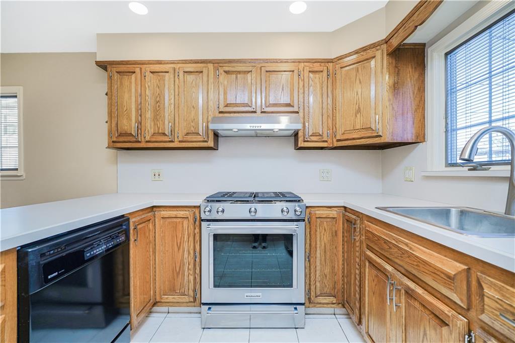 414 Lyndale Avenue, Staten  Island, New York, 10312 image 23