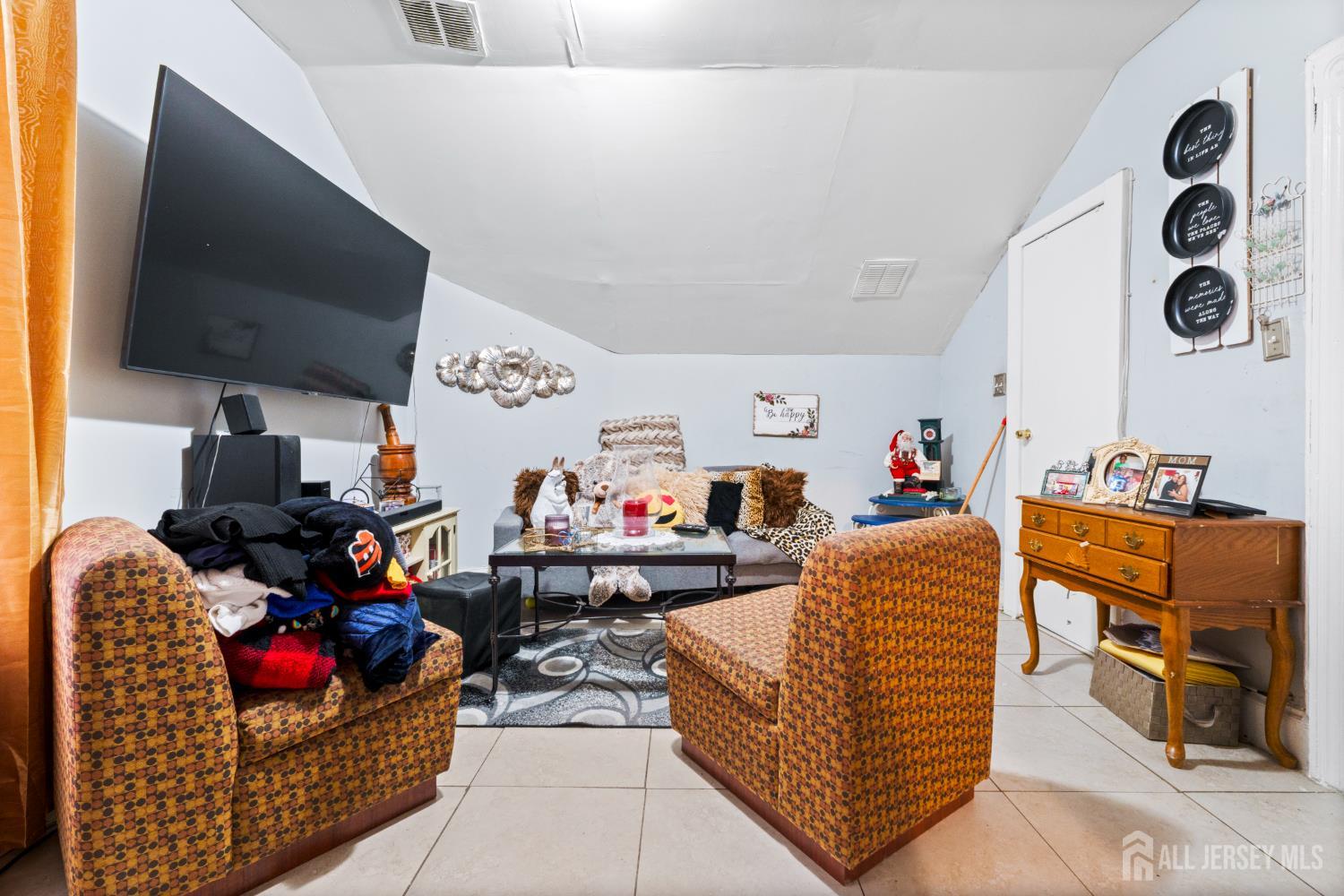 183 Walnut Street, Paterson, NJ, 07522 image 9