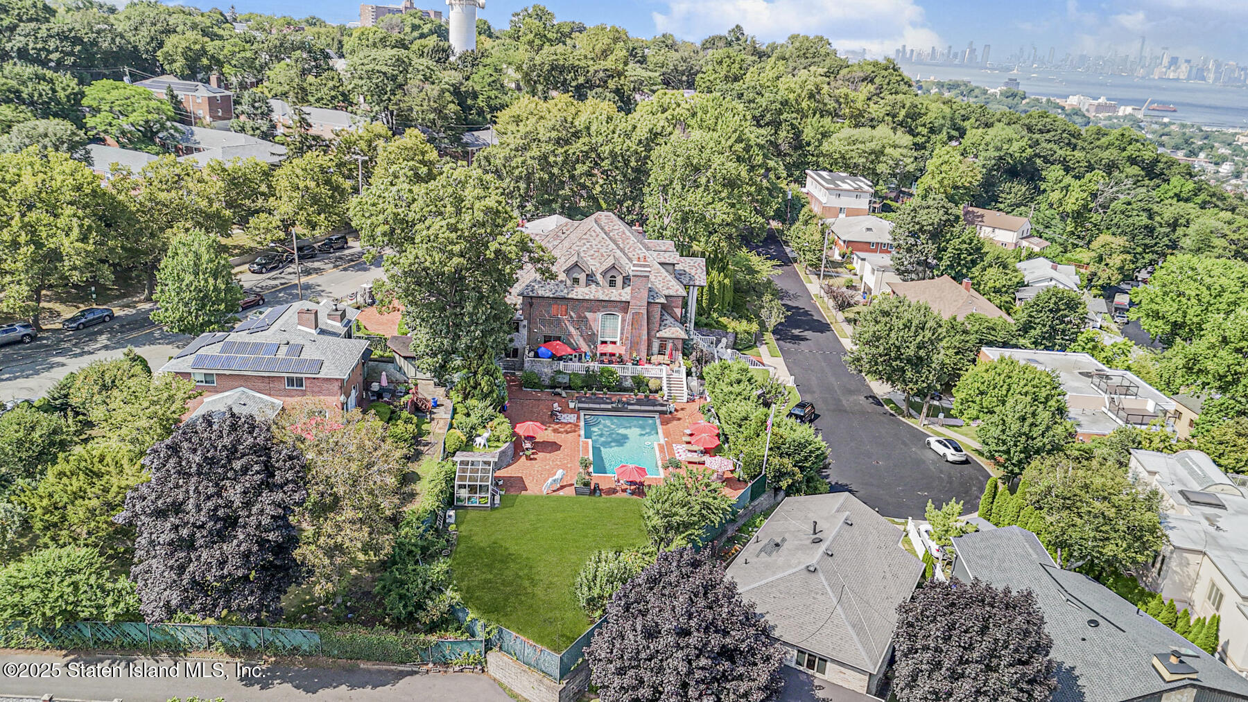 34 Claire Court, Staten Island, NY, 10301 image 59
