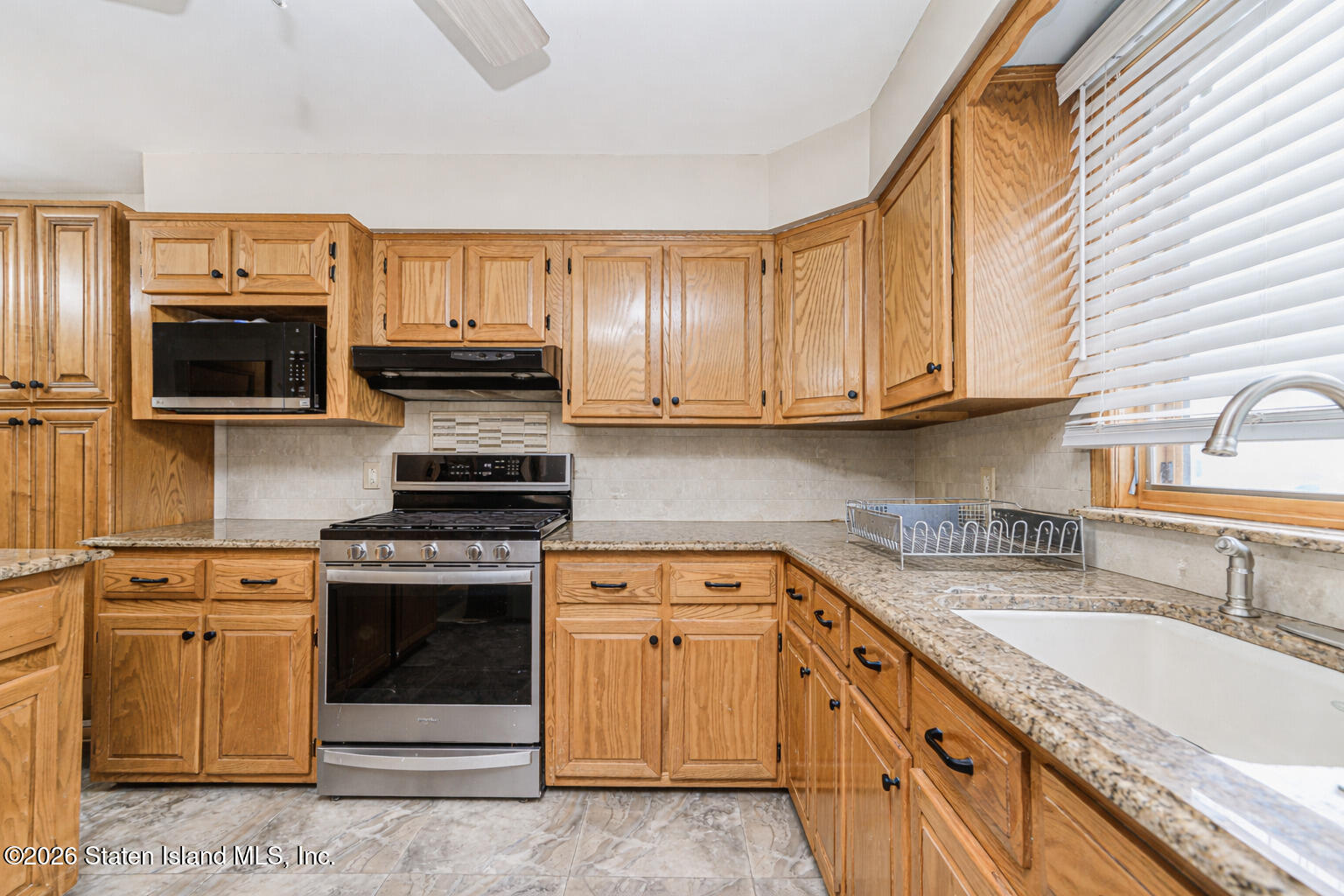 471 Main Street, Staten Island, NY, 10307 image 17
