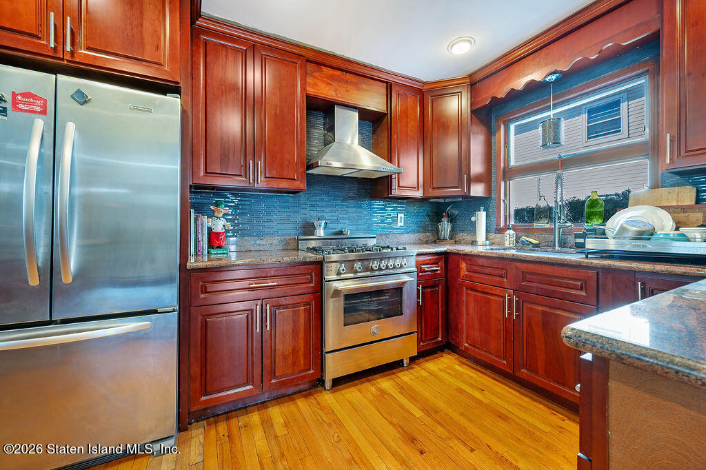 306 Buel Avenue, Staten Island, NY, 10305 image 7