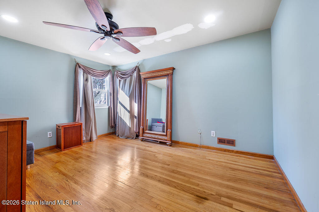 306 Buel Avenue, Staten Island, NY, 10305 image 13