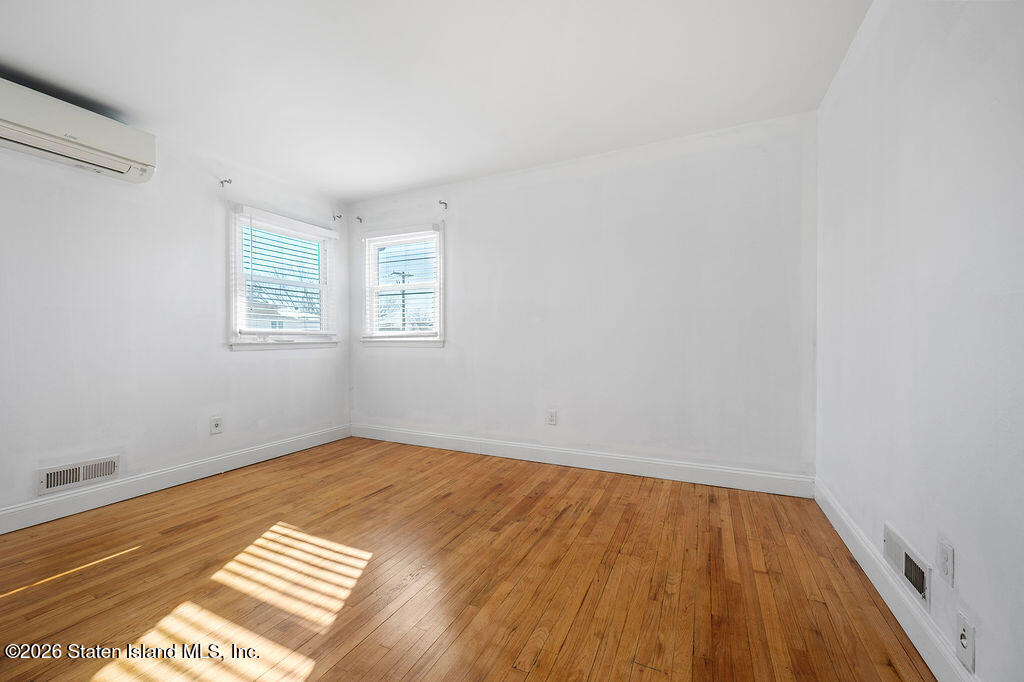 306 Buel Avenue, Staten Island, NY, 10305 image 21