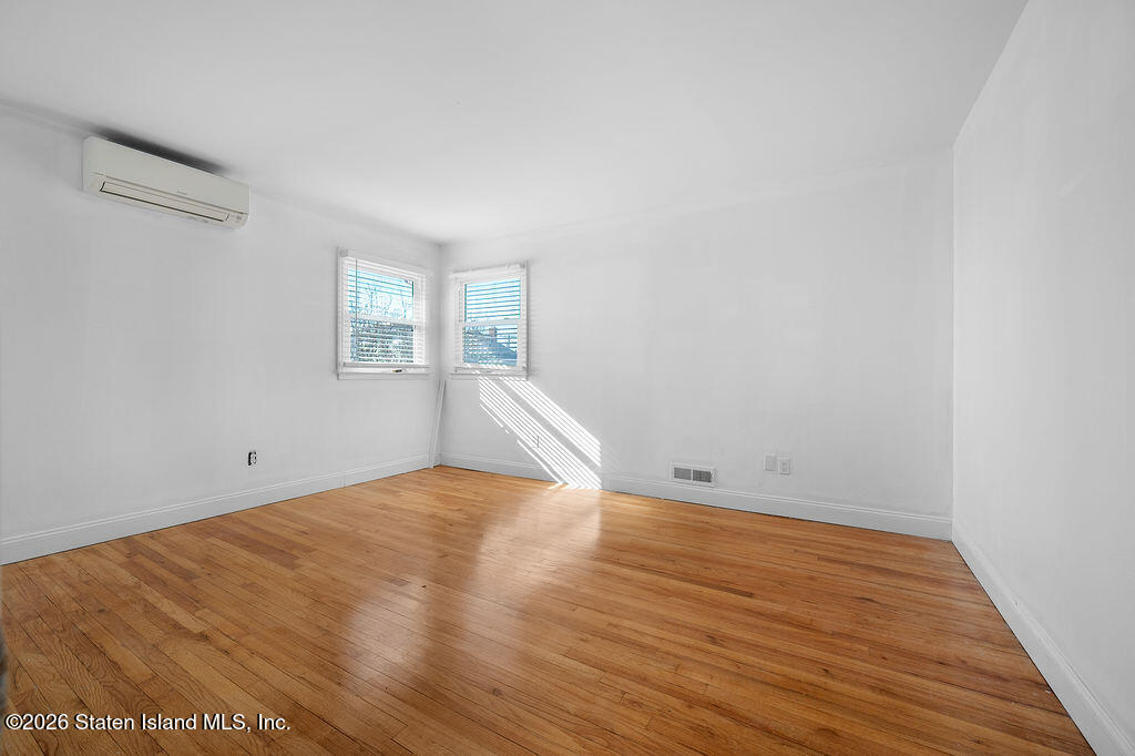 306 Buel Avenue, Staten Island, NY, 10305 image 22