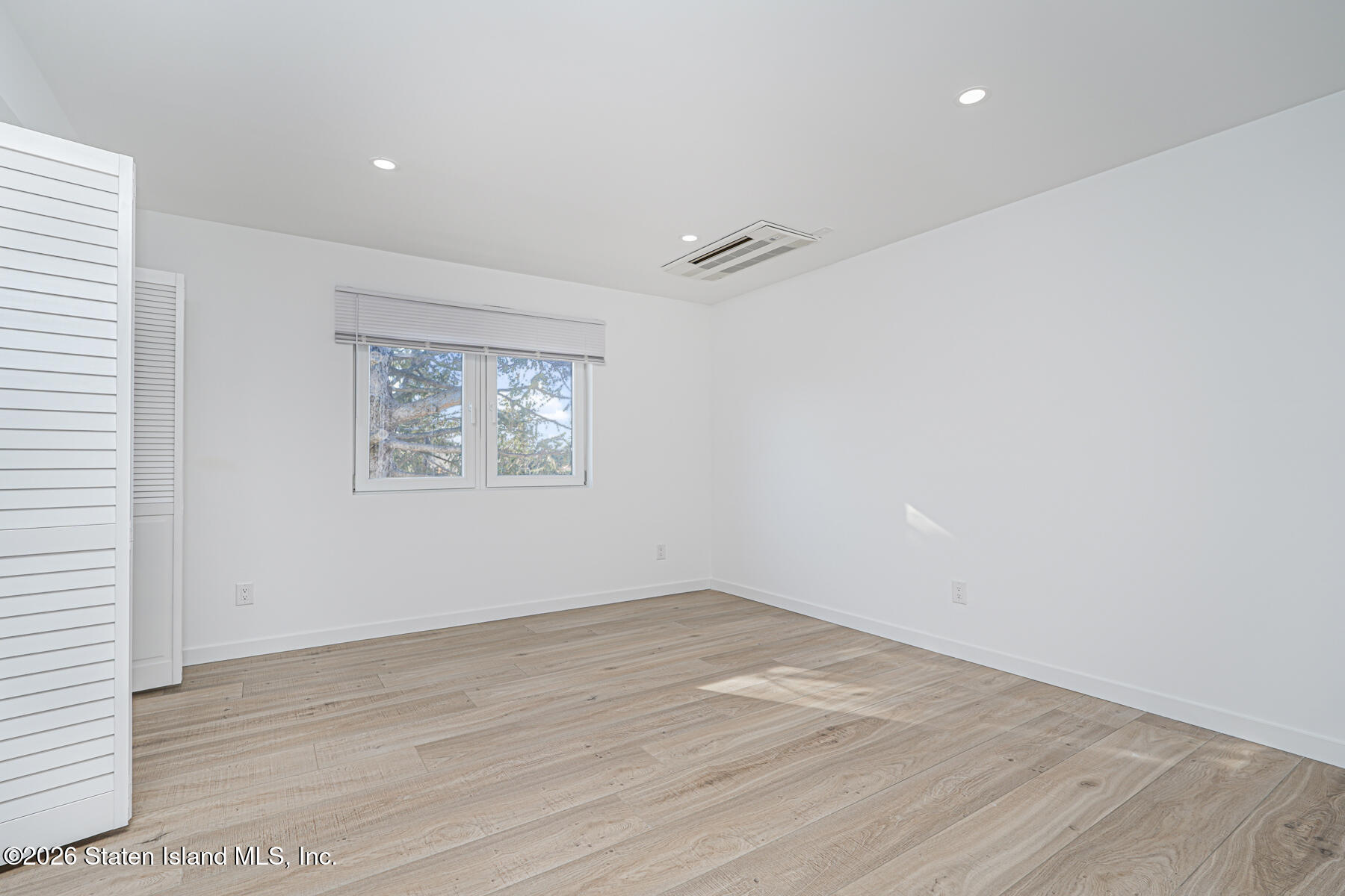 205 Hawthorne Avenue, Staten Island, NY, 10314 image 9