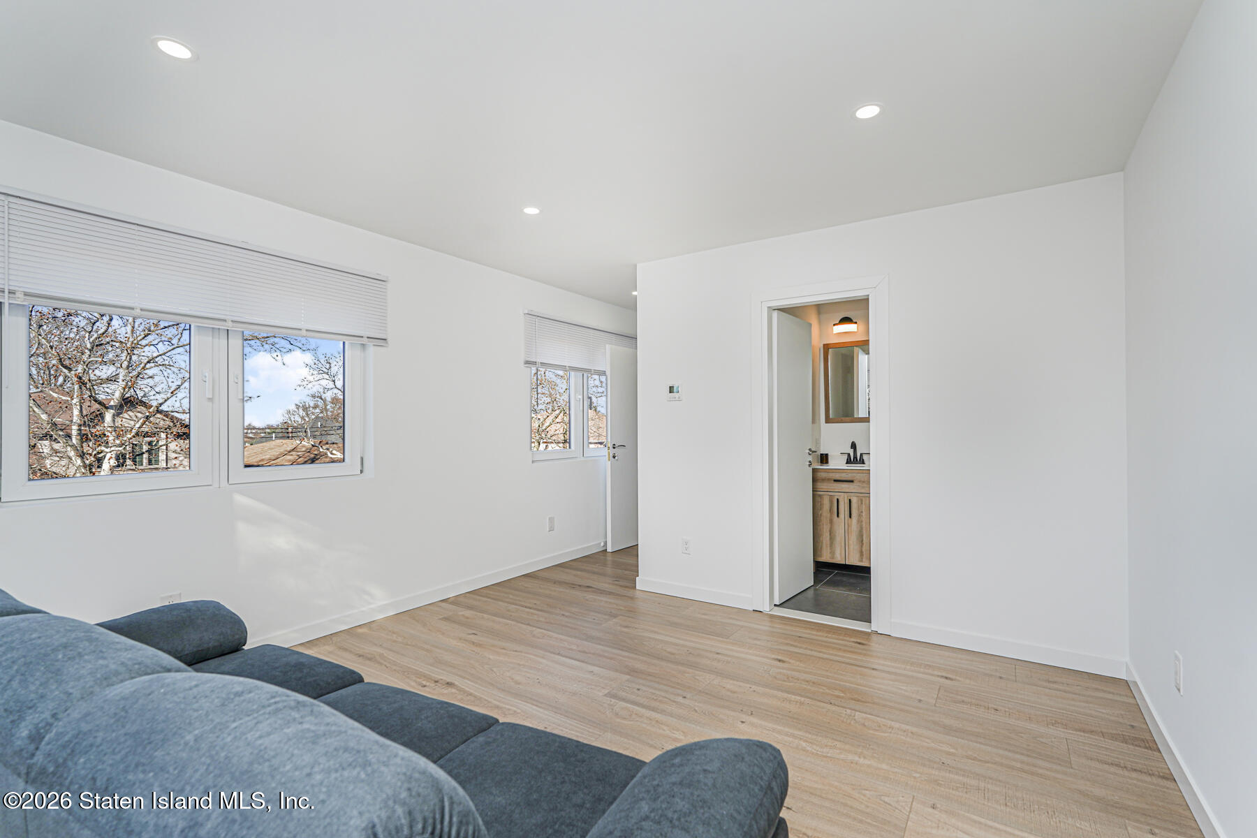 205 Hawthorne Avenue, Staten Island, NY, 10314 image 15