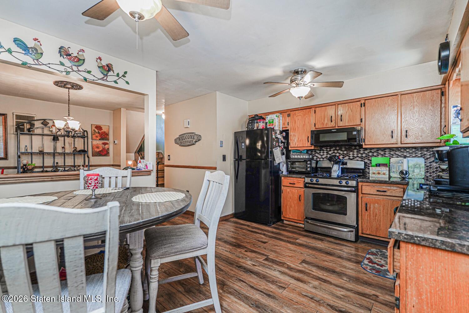 233 Carlyle Green, Staten Island, NY, 10312 image 7