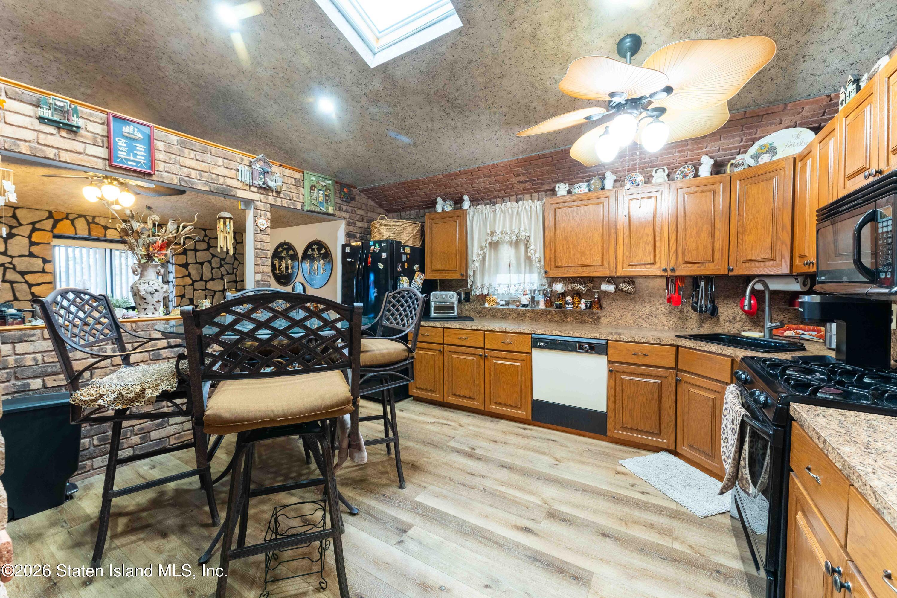 79 Endor Avenue, Staten Island, NY, 10301 image 23