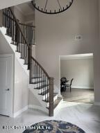 383 Philip Avenue Image 3
