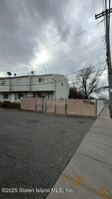 16 Betty Court, Staten Island, NY, 10303 image 6