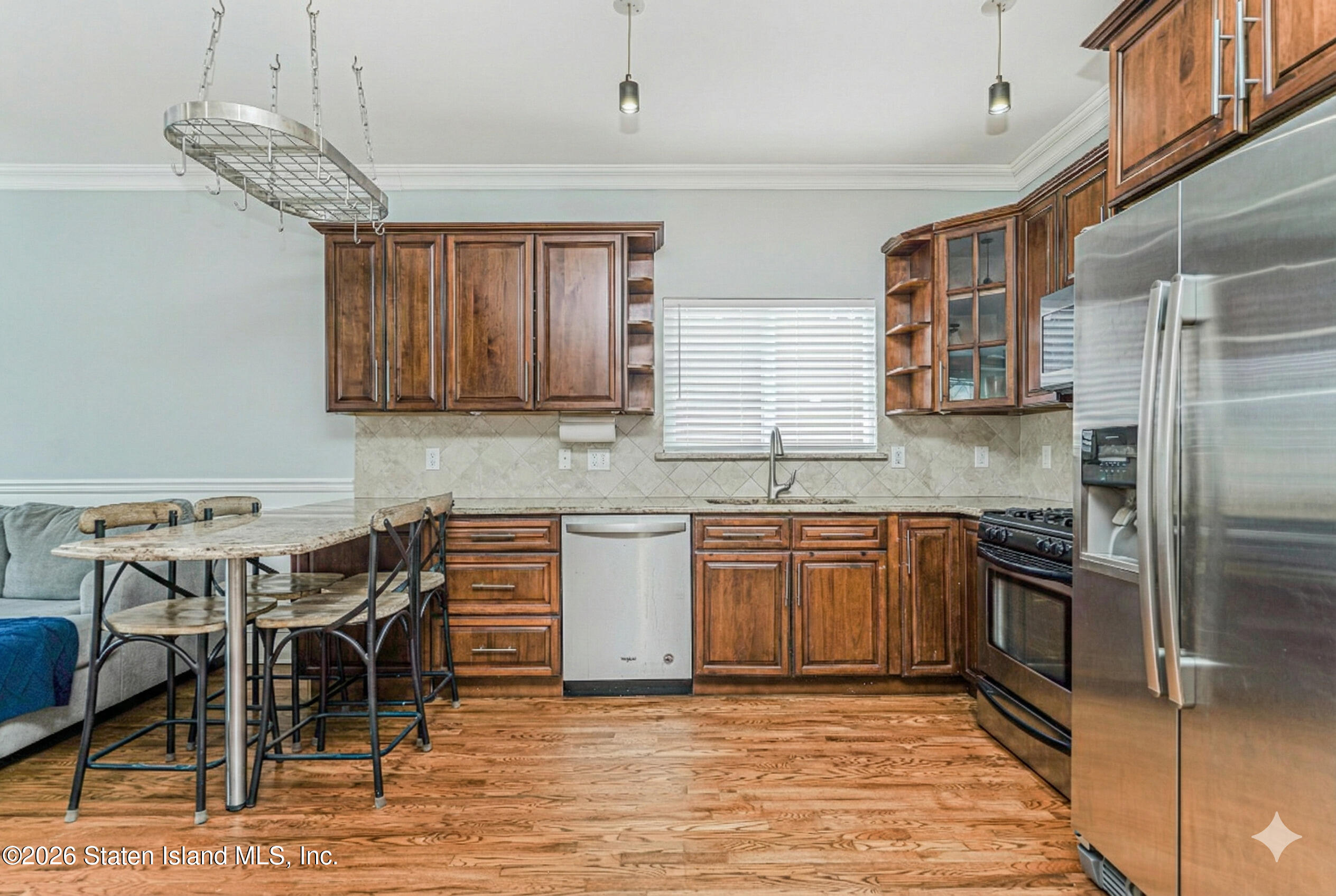 49 Llewellyn Place, Staten Island, NY, 10310 image 9