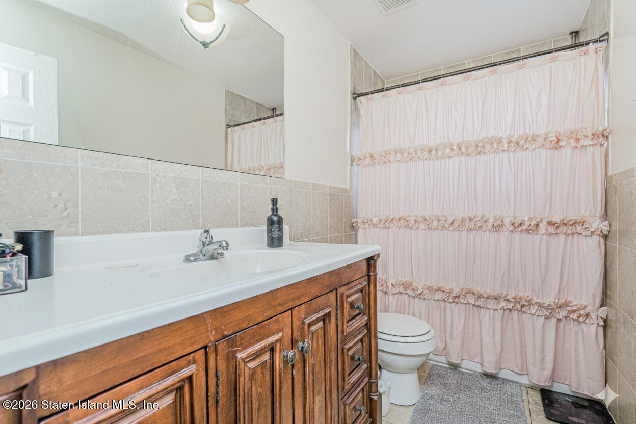 49 Llewellyn Place, Staten Island, NY, 10310 image 20