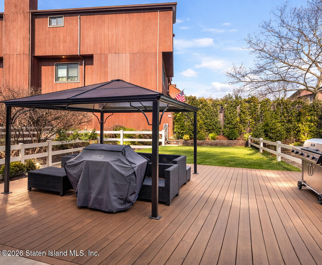 929 W Fingerboard Road, Staten Island, NY, 10304 image 14