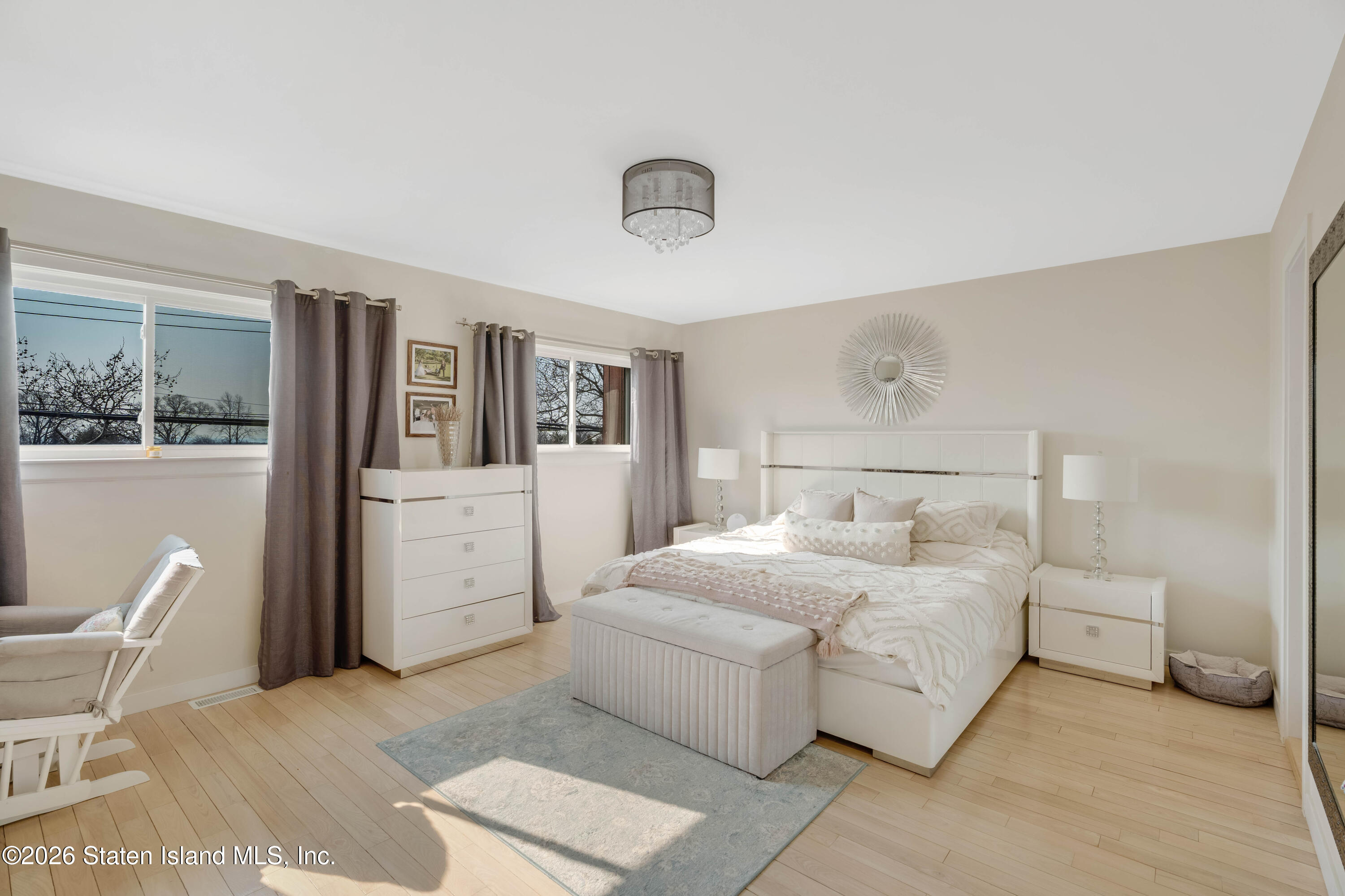 929 W Fingerboard Road, Staten Island, NY, 10304 image 8