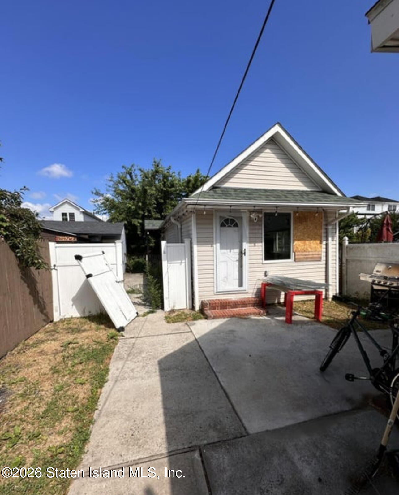 793 Patterson Avenue Image 3