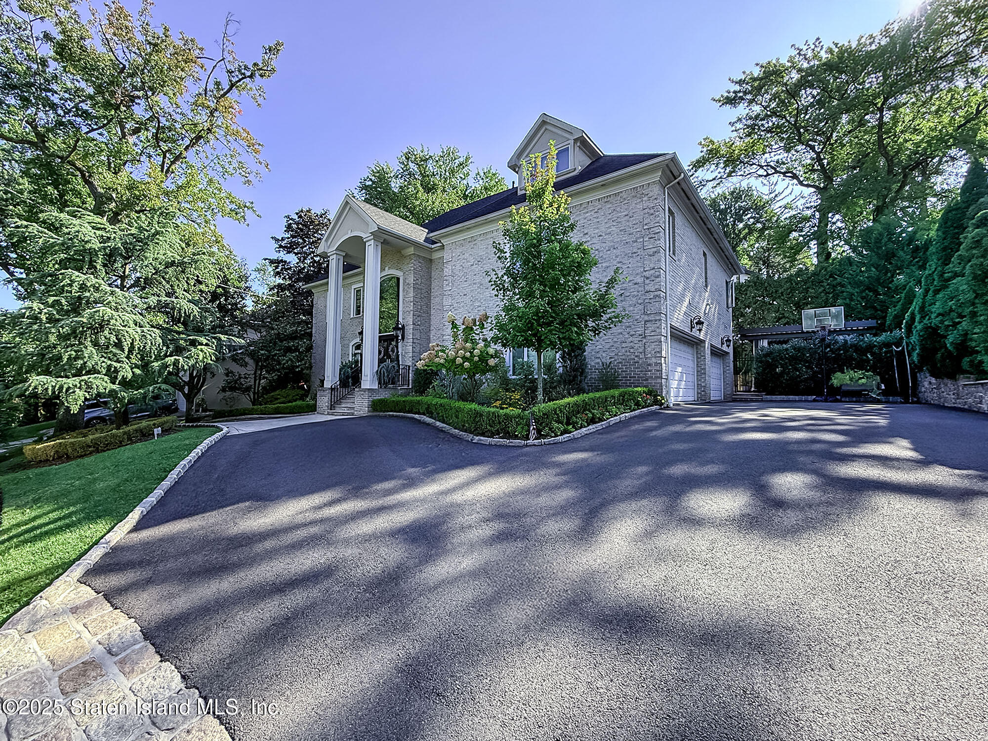 25 Beebe Street Image 2