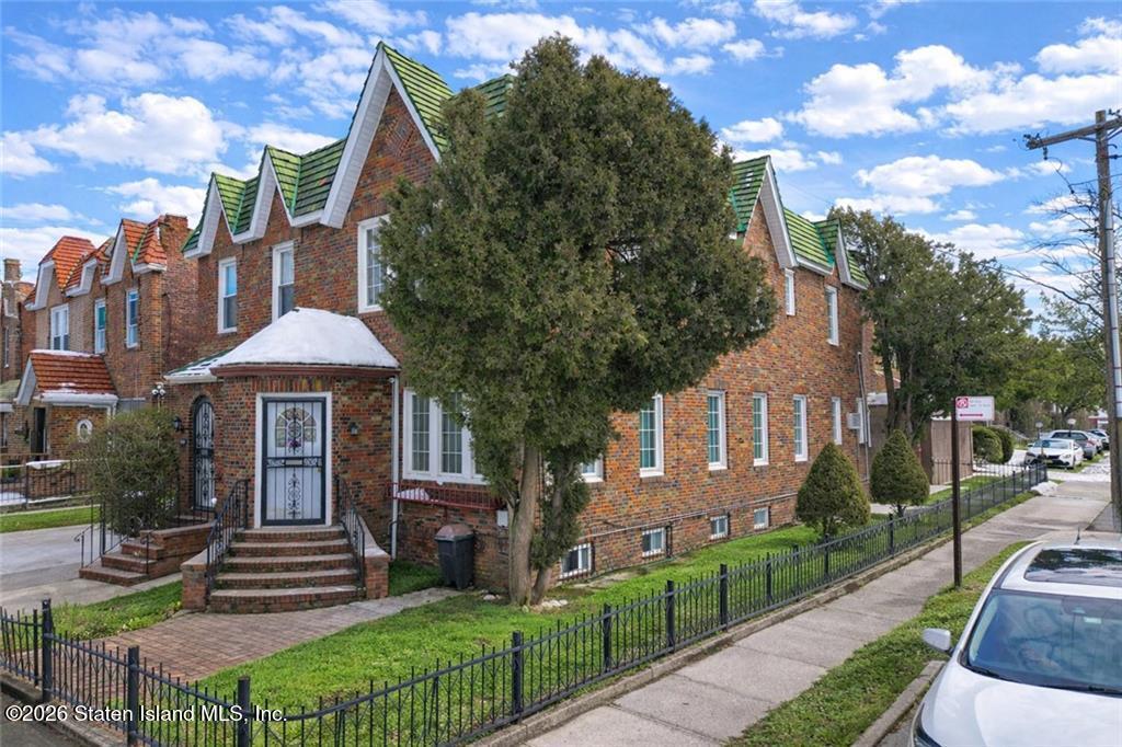 4702 Avenue I Image 1