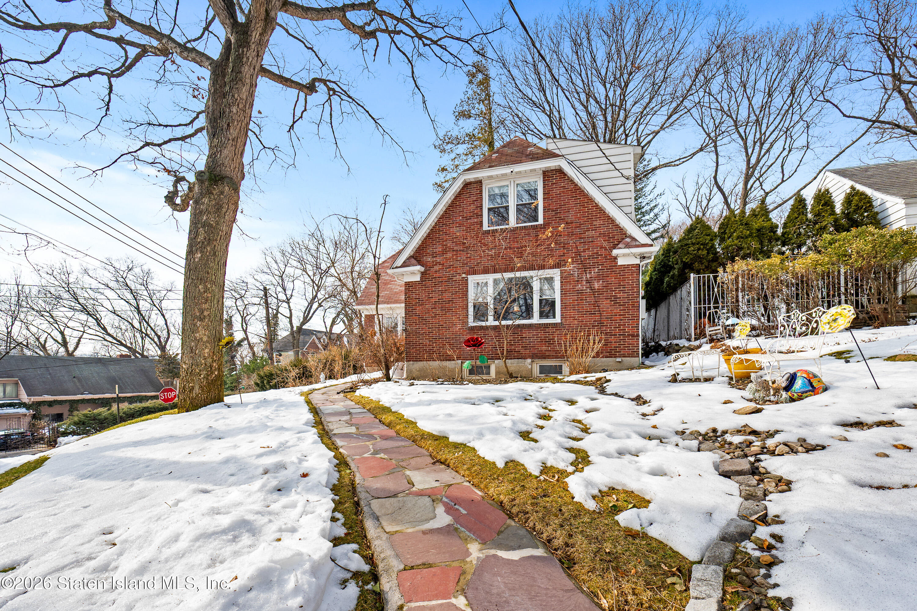 34 Holsman Road Image 5