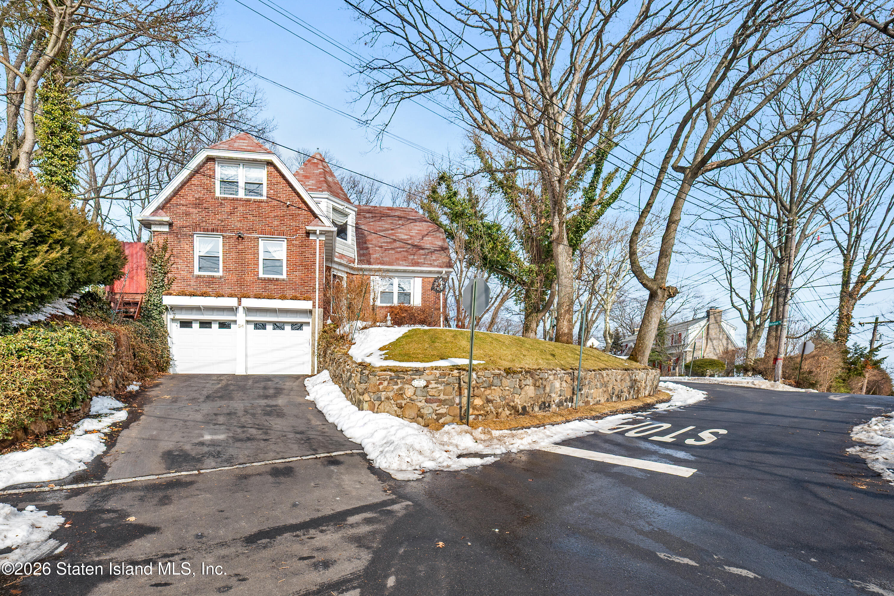 34 Holsman Road Image 2