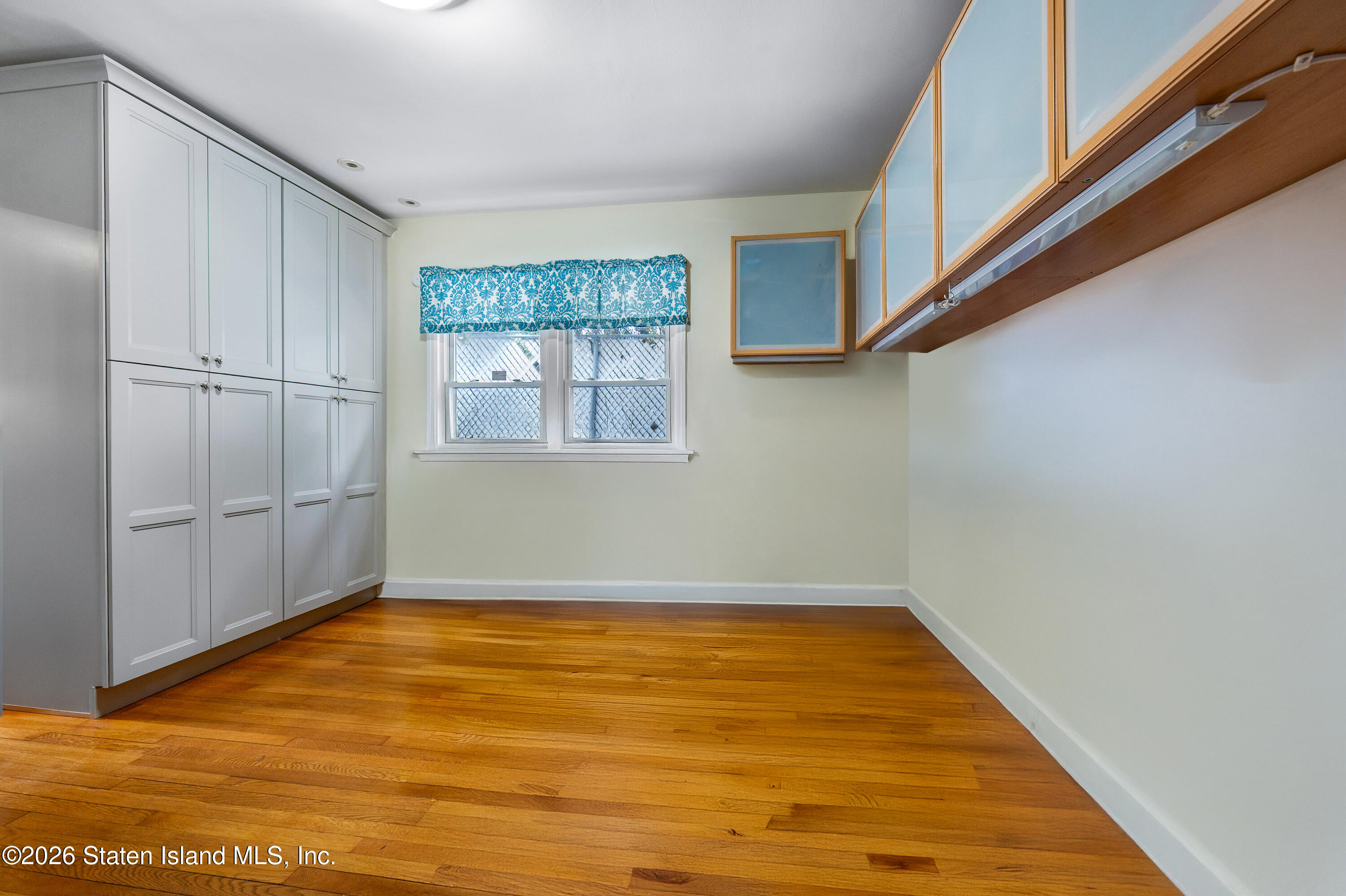 34 Holsman Road, Staten Island, NY, 10301 image 17