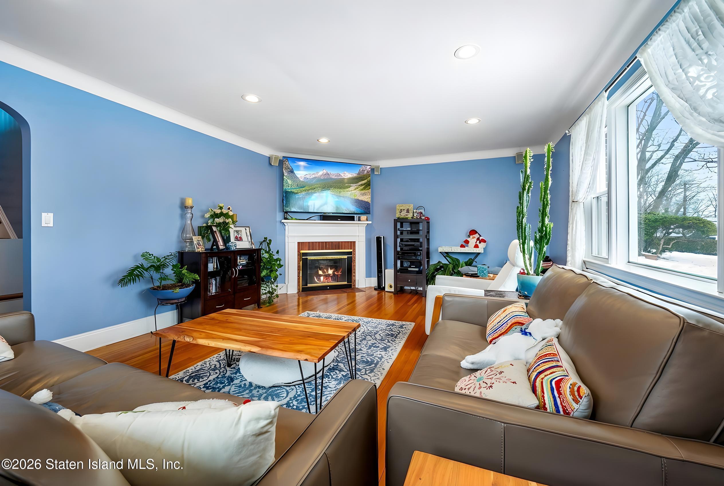 34 Holsman Road, Staten Island, NY, 10301 image 10
