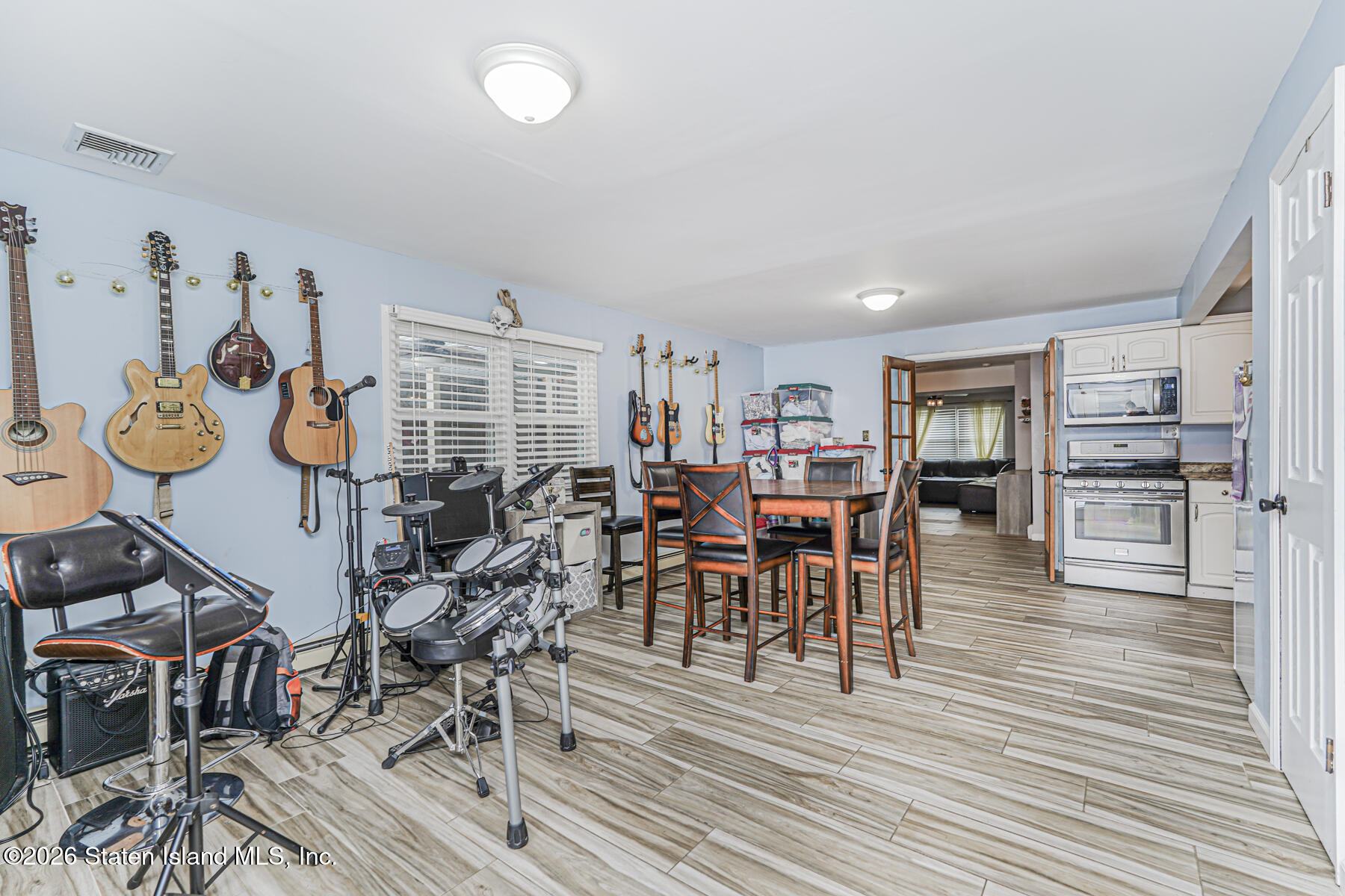 694 Maguire Avenue, Staten Island, NY, 10309 image 33