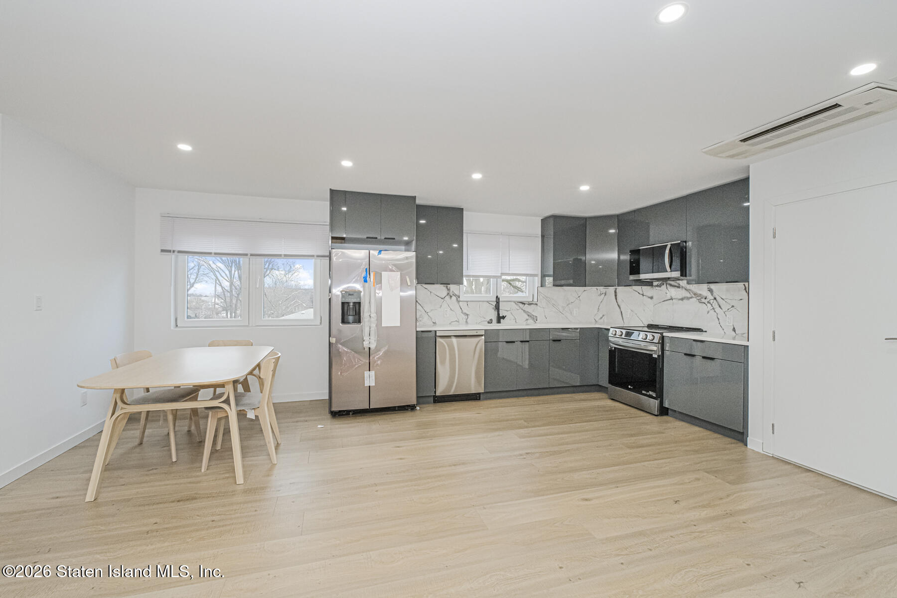 205 Hawthorne Avenue, Staten Island, NY, 10314 image 22