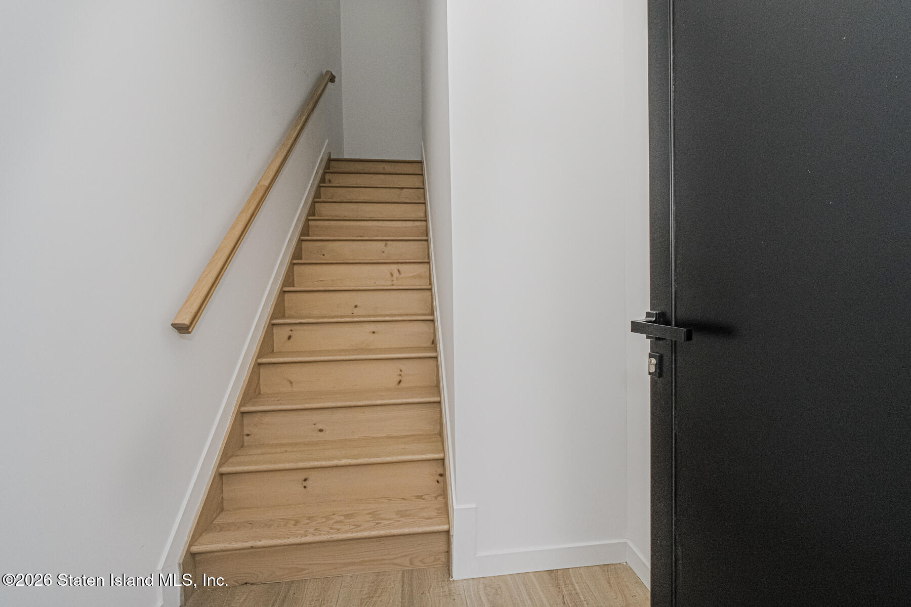 205 Hawthorne Avenue, Staten Island, NY, 10314 image 25