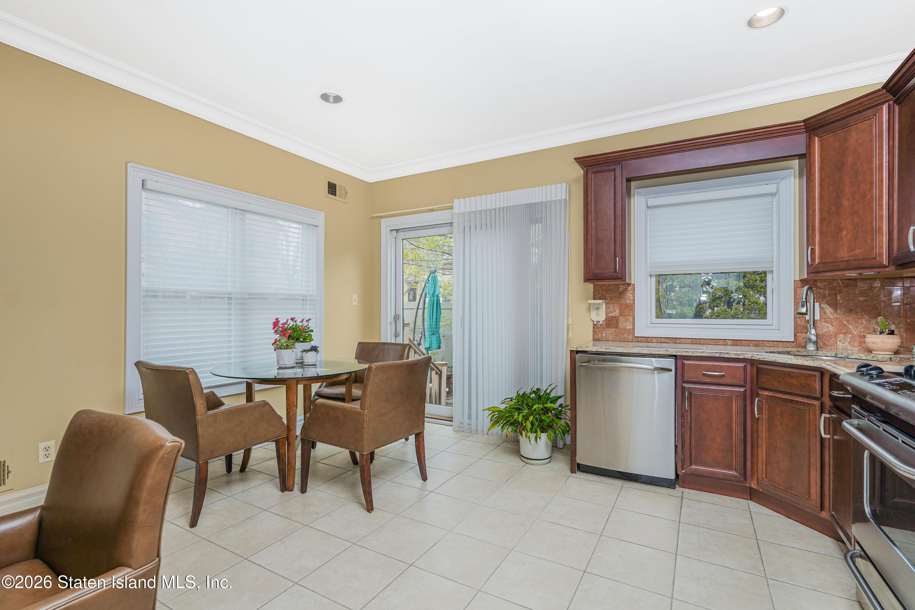 53 Dockside Lane, Staten Island, NY, 10308 image 15