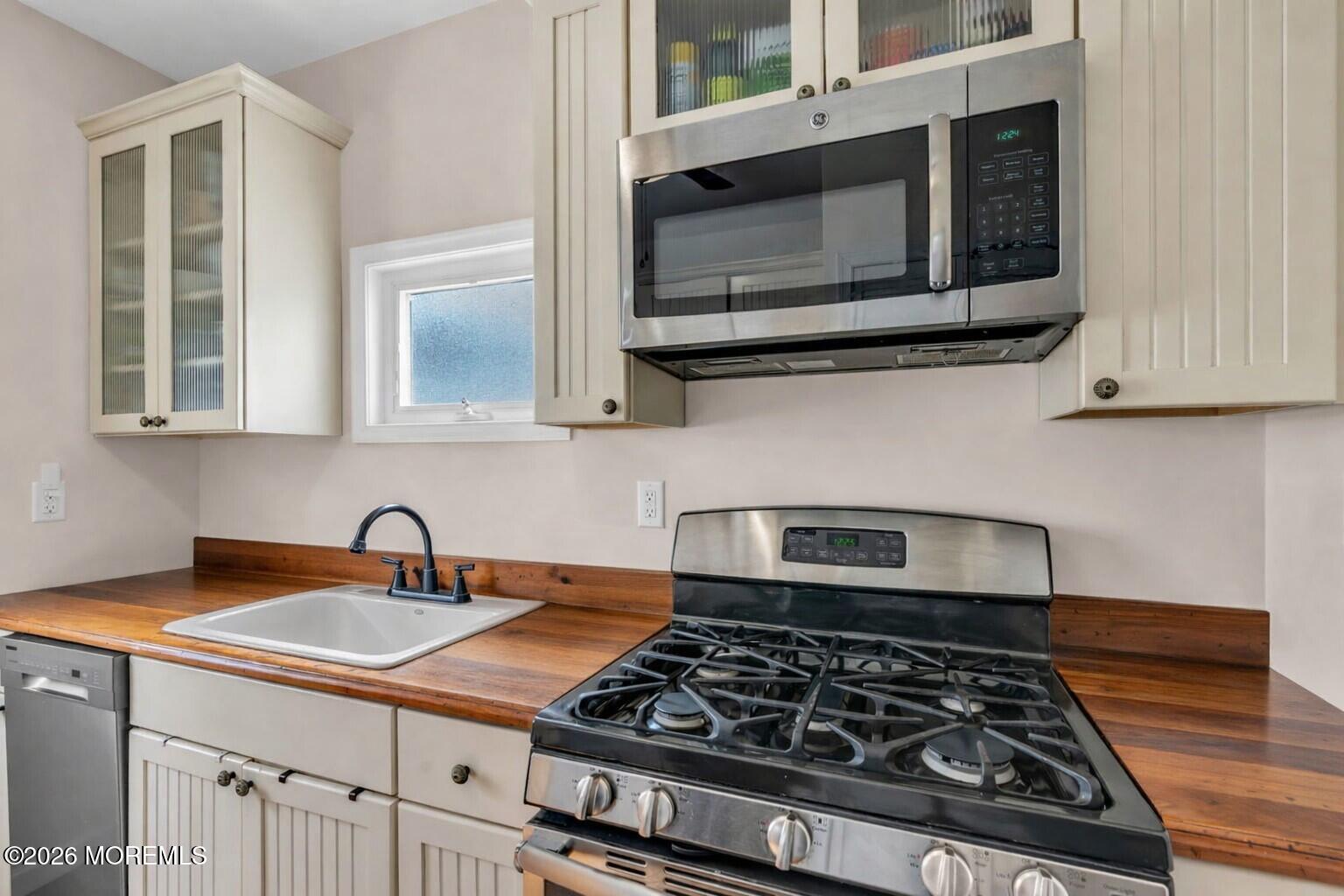 6 Beach Street, Sea Bright, NJ, 07760 image 11