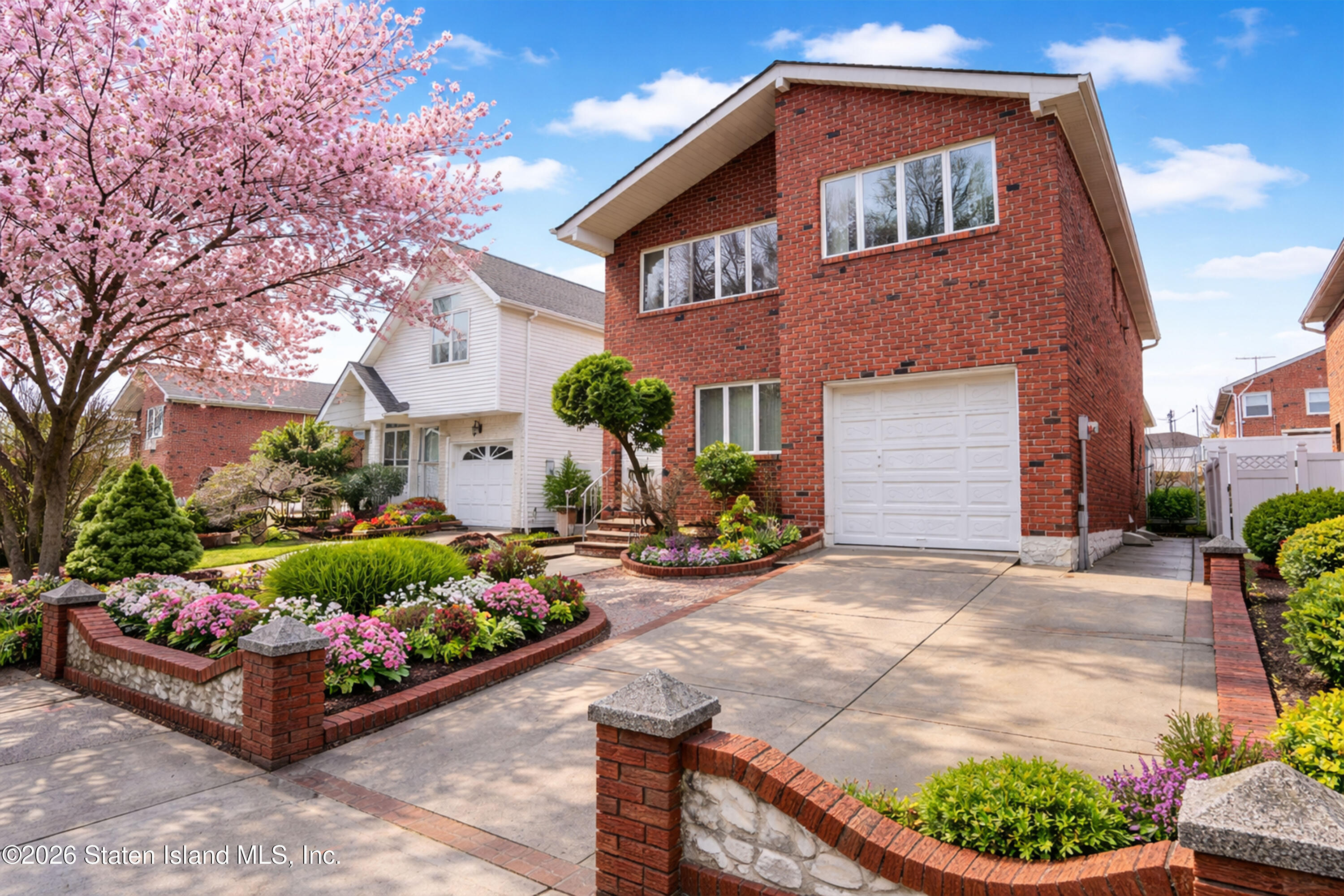 355 Stafford Avenue Image 2