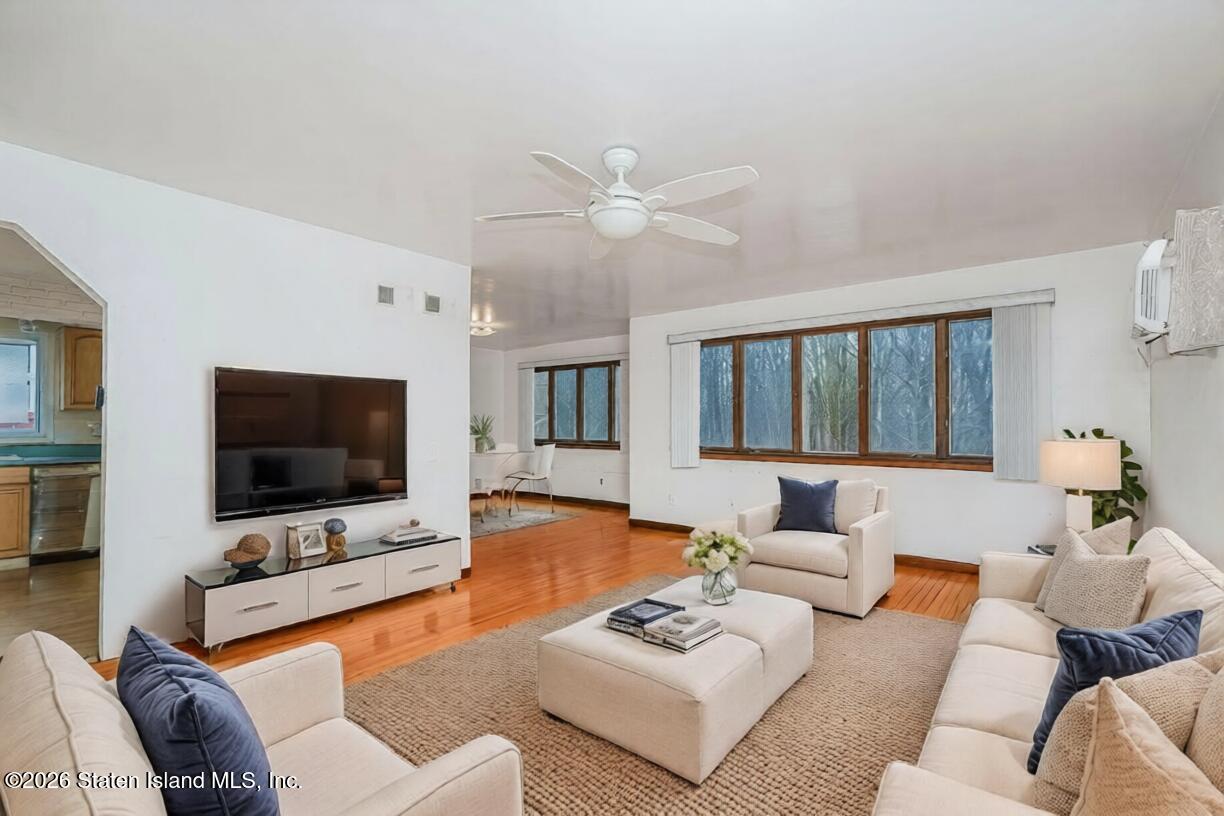355 Stafford Avenue, Staten Island, NY, 10312 image 12